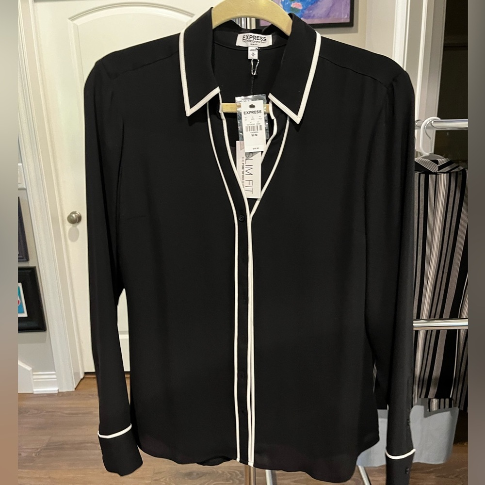 Express NWT black button down